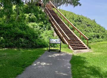 florida/nature-coast/landmark/crystal-river-archaeological-state-park