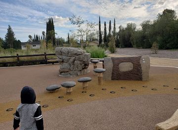 california/santa-clarita/landmark/the-oakridge-estate