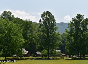 north-carolina/great-smoky-mountains/landmark/oconaluftee-visitor-center