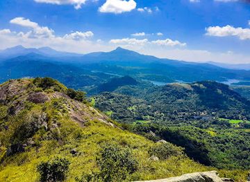 sri-lanka/matale-district/landmark/arangala-mountain-peak