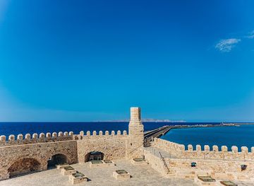 greece/heraklion/landmark/herakleion-venetian-port