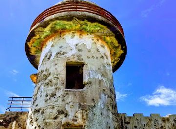 guam/santa-rita/landmark/ritidian-point