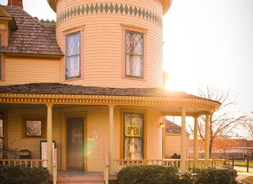 oklahoma/moore/landmark/moore-lindsay-historical-house-museum