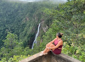 belize/central-belize/landmark/1000-foot-falls