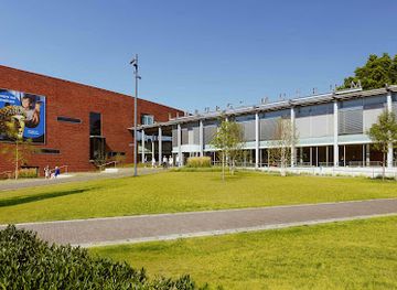 netherlands/limburg-province/landmark/limburgs-museum