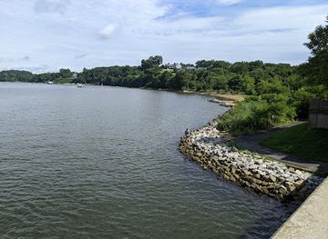 maryland/annapolis-waterfront/landmark/jonas-and-anne-catharine-green-park