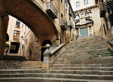 spain/girona/landmark/convent-of-sant-domenec