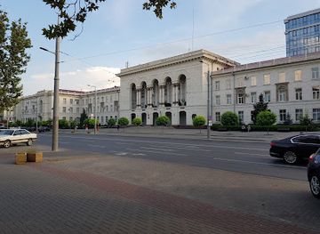 moldova/chisinau-county/landmark/chisinau-central-market