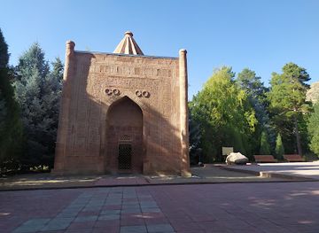 kyrgyzstan/fergana-valley/landmark/manas-ordo