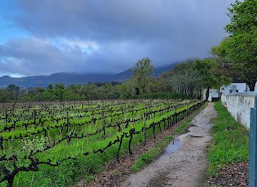 south-africa/cape-town/constantia/landmark/groot-constantia-winemaking-plaque