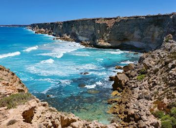 australia/top-end/landmark/head-of-the-bight-visitor-centre
