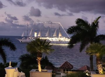anguilla/long-bay-village/landmark/julian-s-a-tropical-french-bistro