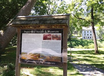 pennsylvania/delaware-valley/landmark/newtown-square-historical-society-paper-mill-house-museum
