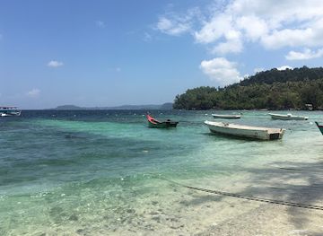 indonesia/pulau-weh/landmark/iboih-dive-centre