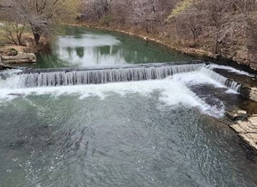 kentucky/bowling-green/landmark/white-mills-historic-pratt-through-truss-bridge