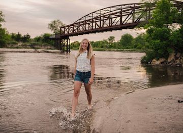 nebraska/norfolk/landmark/timothy-metcalf-photography