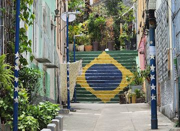 brazil/rio-de-janeiro/landmark/escada-da-bandeira-do-brasil