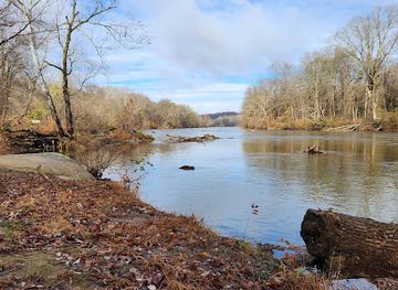 virginia/fredericksburg/landmark/indian-punch-bowl
