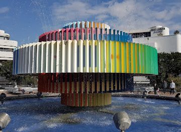israel/tel-aviv/landmark/dizengoff-fountain