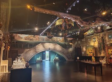 france/ile-de-france/landmark/les-pavillons-de-bercy-musee-des-arts-forains