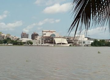 cote-d-ivoire/comoe-river/landmark/plateau-mosque
