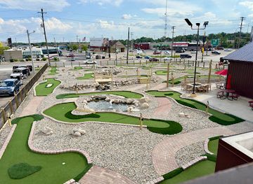 michigan/lansing/landmark/spare-time-entertainment-center