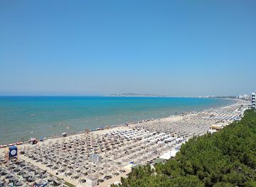 albania/northern-albania/landmark/plazhi-i-golemit