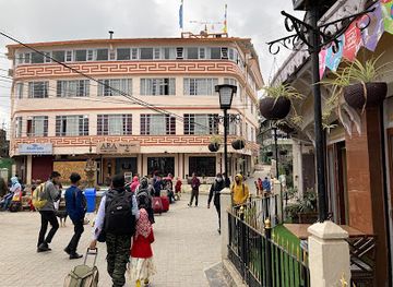 india/darjeeling/chowrasta/landmark/chowrasta-darjeeling