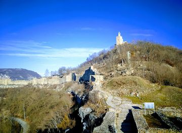 bulgaria/danubian-plain/landmark/tower-of-baldwin