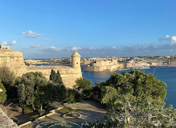 malta/southern-harbour/landmark/city-gate