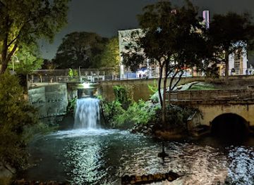 texas/new-braunfels/landmark/wurstfest