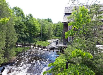 canada/laurentides/landmark/lieu-historique-national-du-commerce-de-la-fourrure-a-lachine