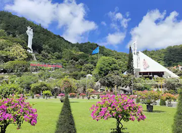 Đền Thánh Đức Mẹ Bãi Dâu