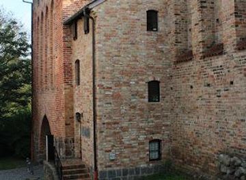 germany/rostock/landmark/das-kuhtor