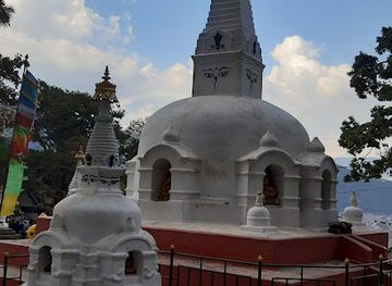 nepal/kathmandu/swayambhunath/landmark/buddha-idols