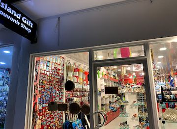 maldives/maafushi-island/landmark/island-gift