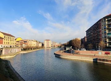 italy/milan/navigli/landmark/arco-di-porta-ticinese