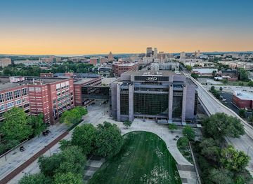 ohio/akron/landmark/canal-place
