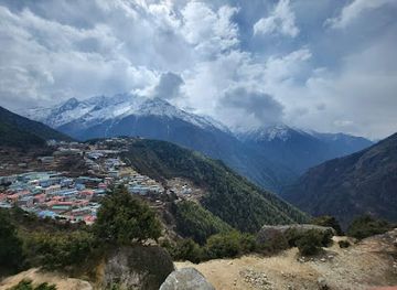 nepal/namche-bazaar/landmark/liquid-bar-namche
