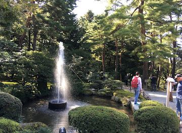 japan/kanazawa/kenrokuen-garden/landmark/fountain