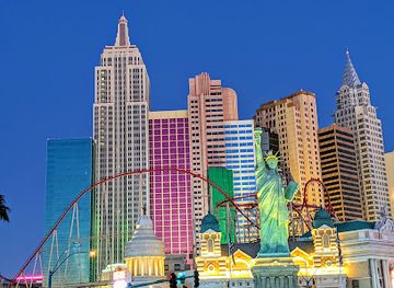 nevada/las-vegas/the-strip/landmark/replica-statue-of-liberty