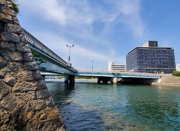 japan/iki/landmark/aioi-bridge