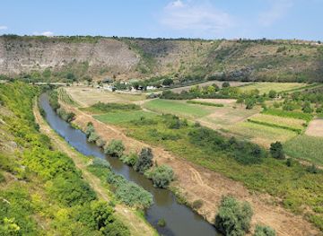 moldova/orhei-county/landmark/cave-monastery