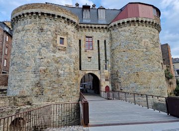 france/rennes/villejean-beauregard/landmark/portes-mordelaises-site-historique-rennes-centre