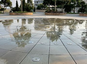 azerbaijan/baku/fountain-square/landmark/fountains-square-of-baku-white-city