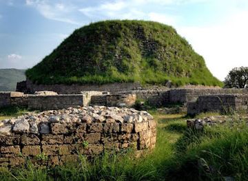 pakistan/pothohar-plateau/landmark/dharmarajika-stupa-and-monastery