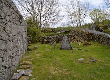 ireland/the-burren/landmark/temple-cronan