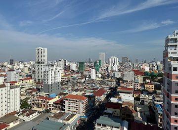 cambodia/phnom-penh/toul-tom-poung/landmark/tuol-tompoung-market