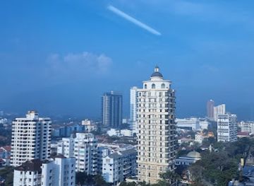 malaysia/george-town/gurney-drive/landmark/gurney-tower
