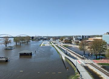 iowa/davenport/landmark/skybridge